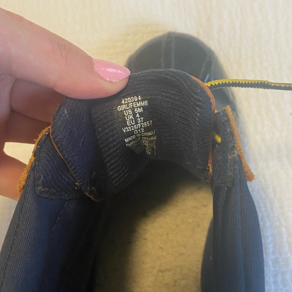 Land’s End Kids Duck Boots - Picture 6 of 6